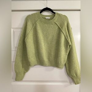 Green crewneck sweater